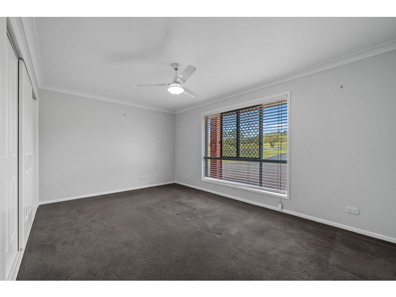 34 Gowrie Mountain School Rd, Kingsthorpe QLD 4400