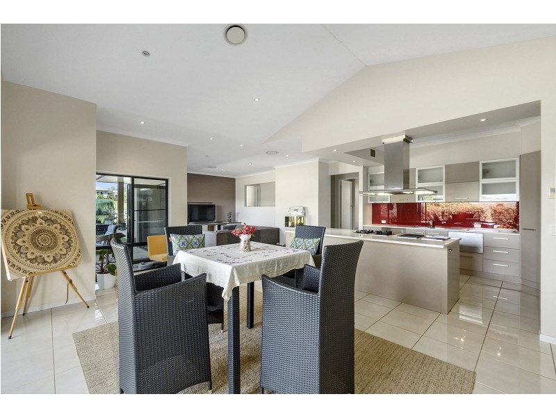 24 George Street, Helidon QLD 4344