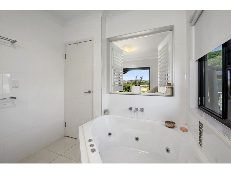 24 George Street, Helidon QLD 4344