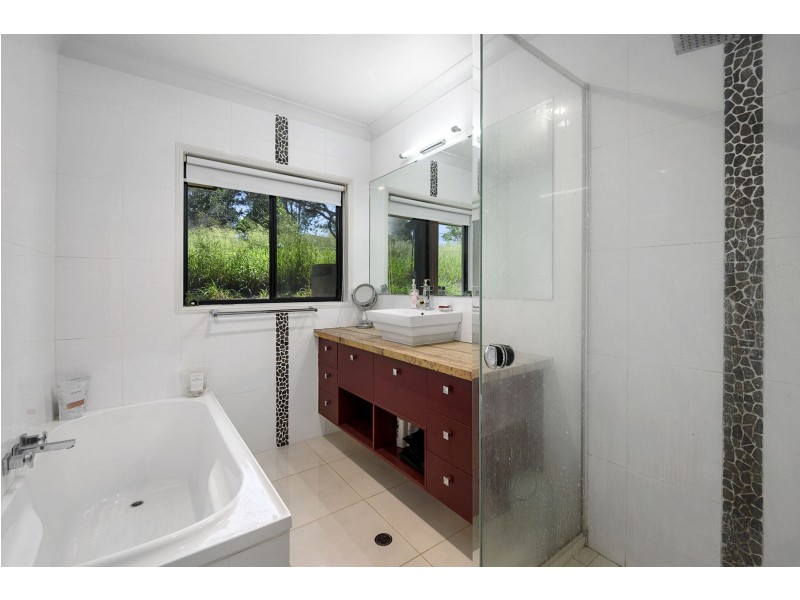 24 George Street, Helidon QLD 4344