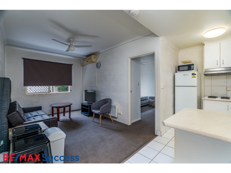 2/5-7 Uniplaza Court, Darling Heights QLD 4350