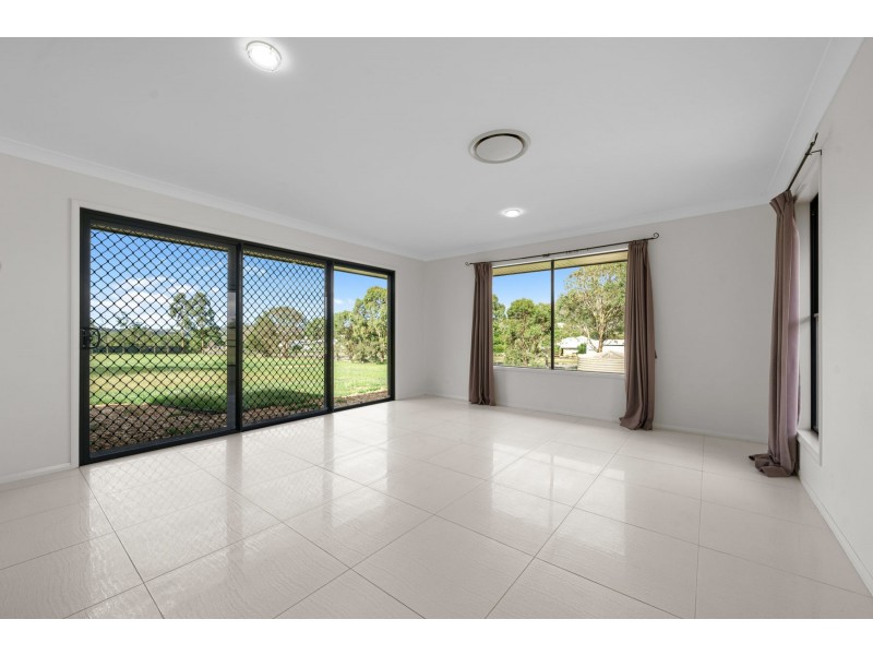 16 Barton Street, Greenmount QLD 4359