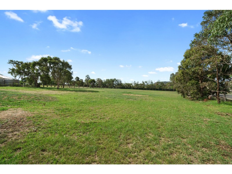 16 Barton Street, Greenmount QLD 4359