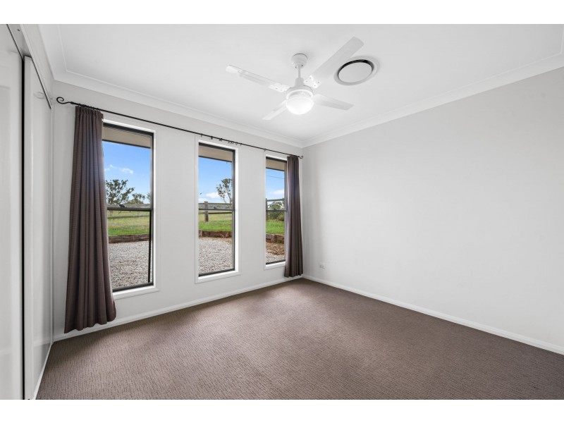 16 Barton Street, Greenmount QLD 4359