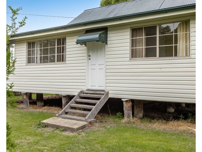 51 George Street, Cambooya QLD 4358