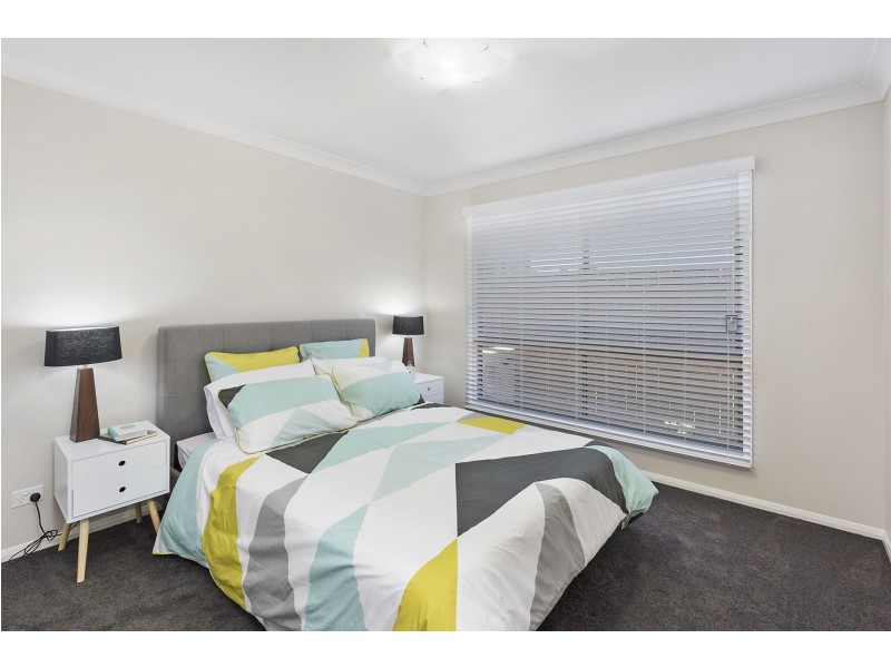 4/194 Alderley Street, Centenary Heights QLD 4350