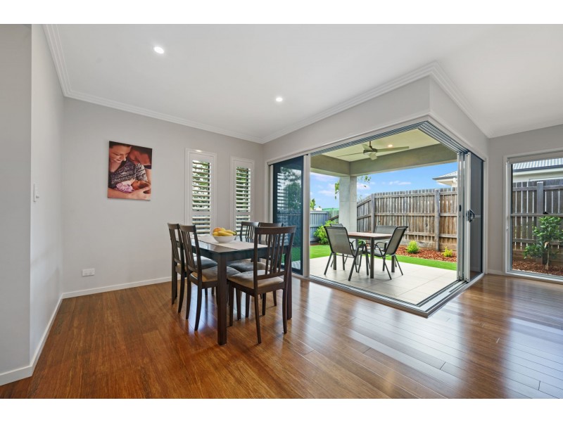 68 Calypso Crescent, Middle Ridge QLD 4350