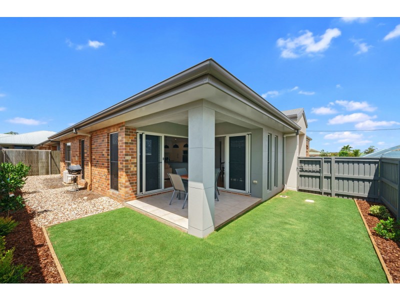 68 Calypso Crescent, Middle Ridge QLD 4350