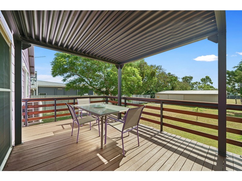 81 Mocatta Street, Goombungee QLD 4354