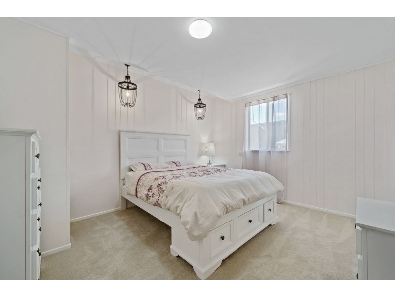 81 Mocatta Street, Goombungee QLD 4354