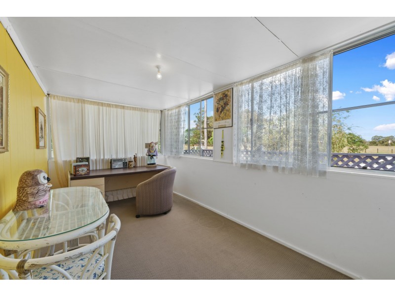 81 Mocatta Street, Goombungee QLD 4354