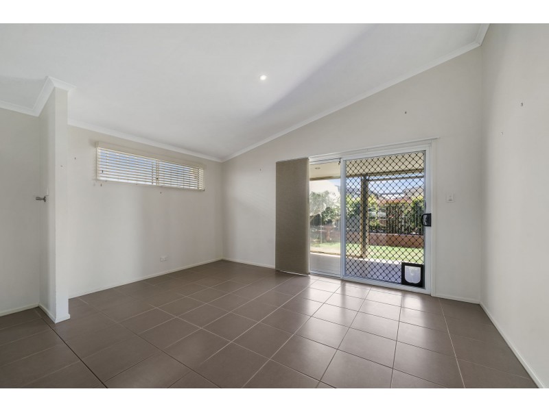 150/97-161 Hogg Street, Cranley QLD 4350