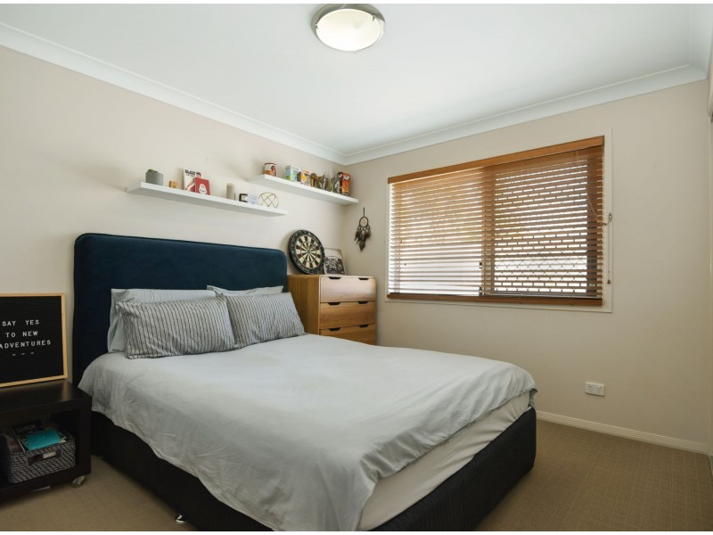 38 Wareena Crescent, Glenvale QLD 4350