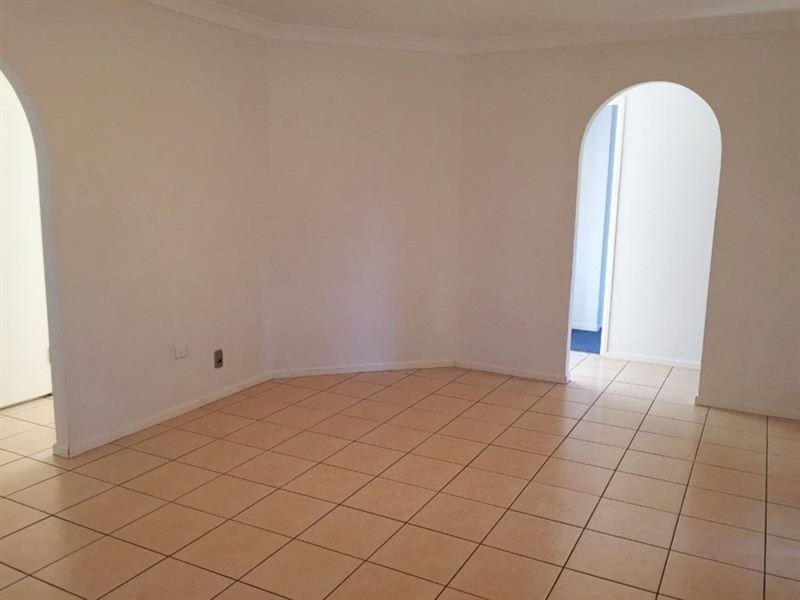 3 Chifley Court, Middle Ridge QLD 4350