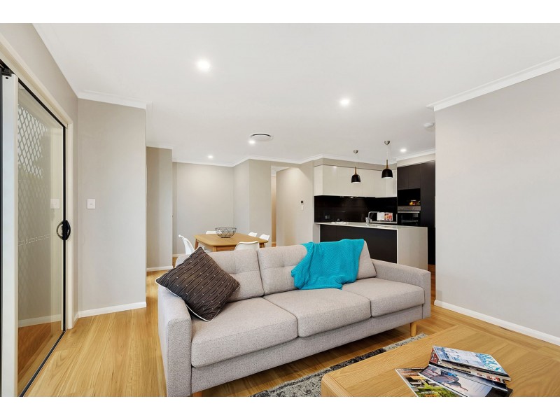 3/29 Hoey Street, Kearneys Spring QLD 4350