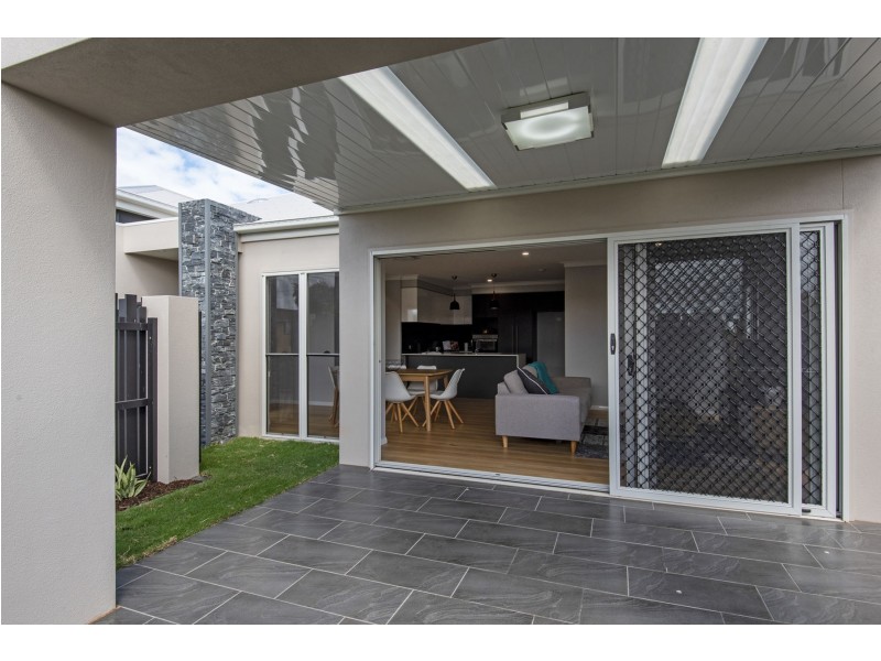 3/29 Hoey Street, Kearneys Spring QLD 4350