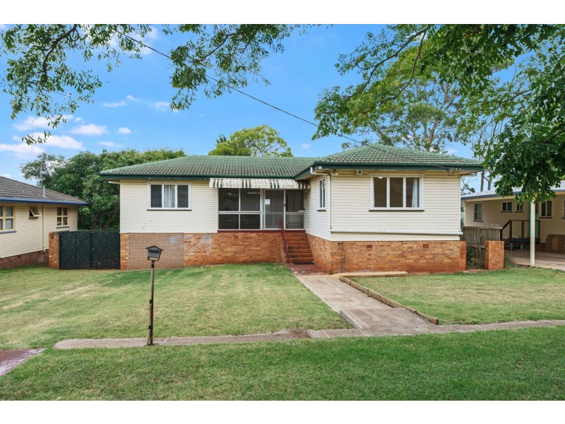 36 Hoey Street, Kearneys Spring QLD 4350