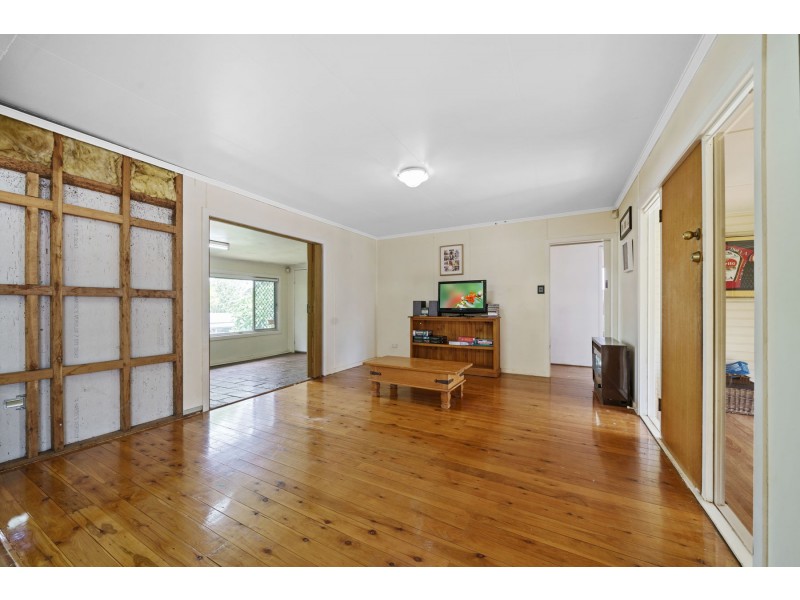 36 Hoey Street, Kearneys Spring QLD 4350