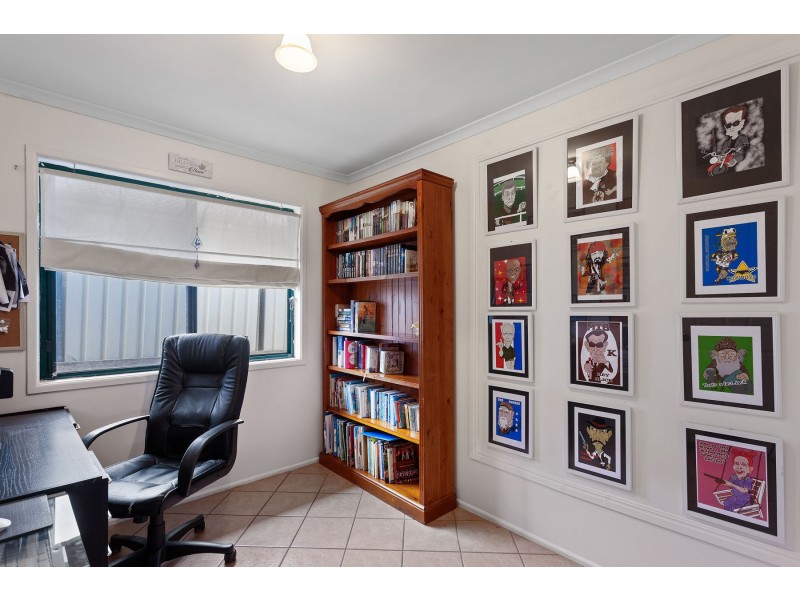 7 Maison Court, Wilsonton Heights QLD 4350