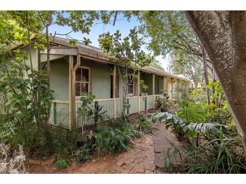 7 Alexander Street, North Toowoomba QLD 4350