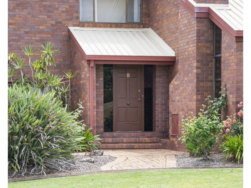 6-8 Coverdale Crescent, Cotswold Hills QLD 4350