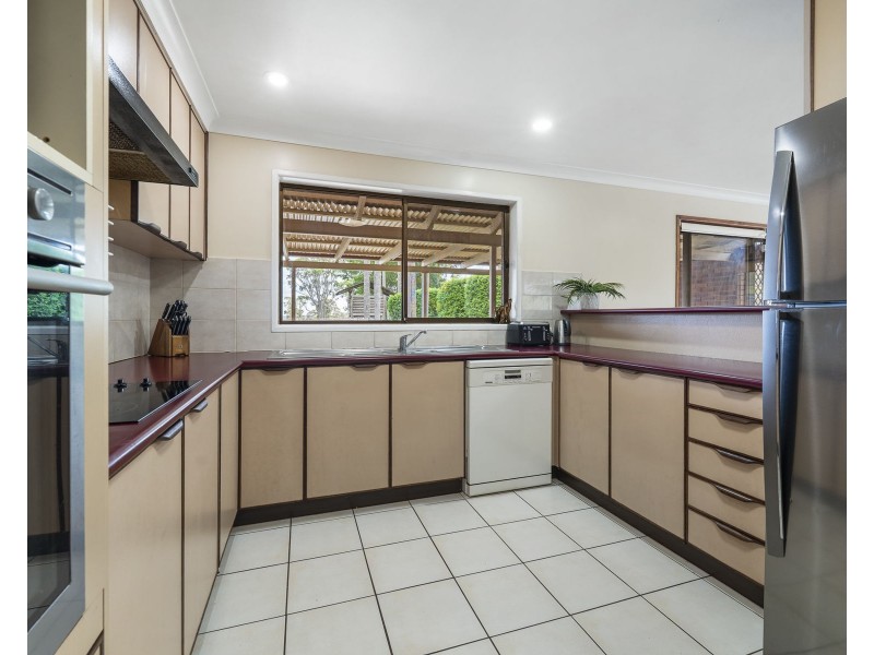 6-8 Coverdale Crescent, Cotswold Hills QLD 4350