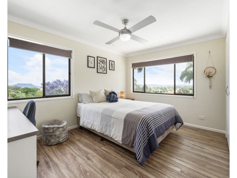 6-8 Coverdale Crescent, Cotswold Hills QLD 4350