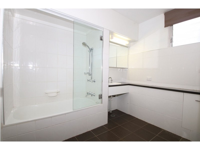 3/33 Tourist Road, East Toowoomba QLD 4350