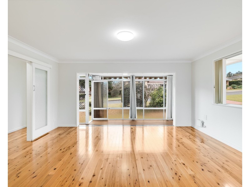 8 Parsons Street, Rangeville QLD 4350