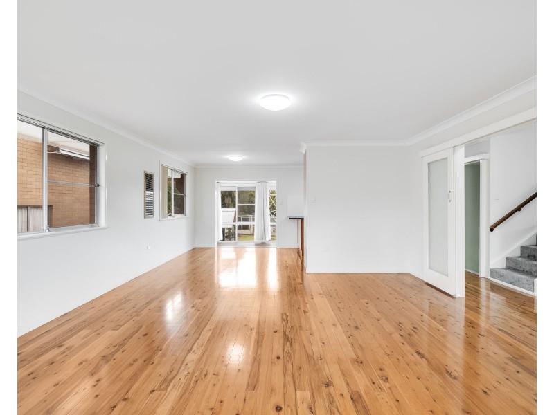 8 Parsons Street, Rangeville QLD 4350