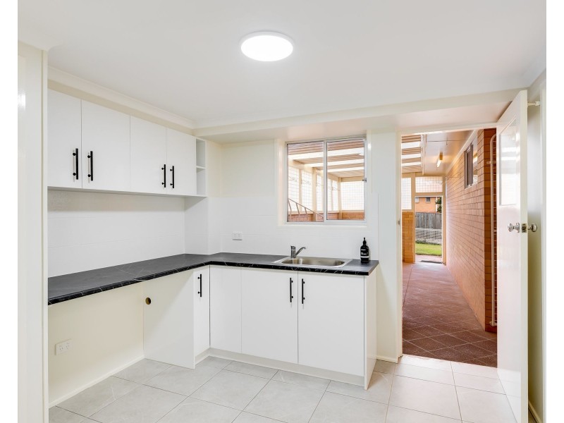 8 Parsons Street, Rangeville QLD 4350