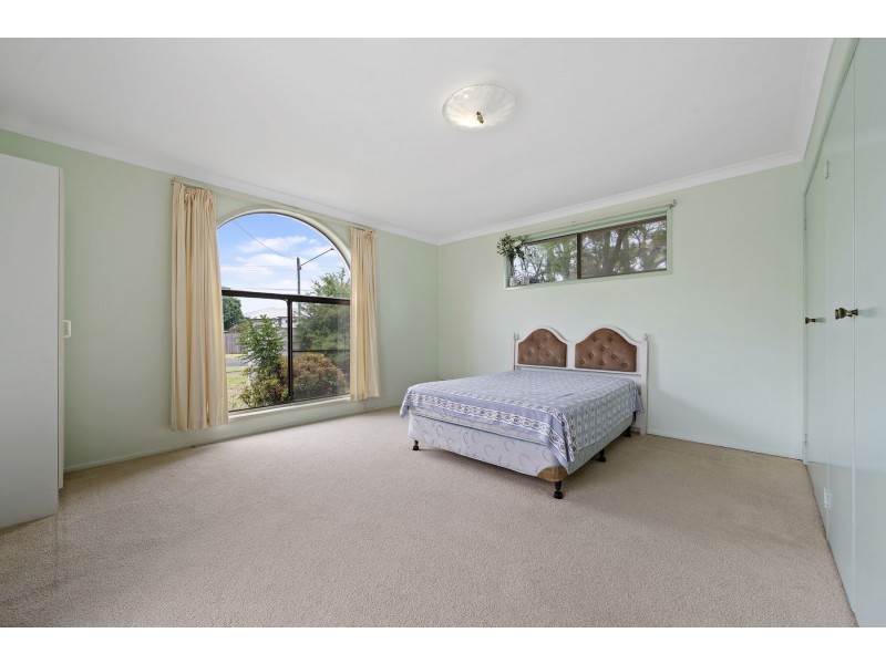 1 Collard Court, Darling Heights QLD 4350