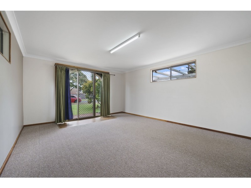 1 Collard Court, Darling Heights QLD 4350