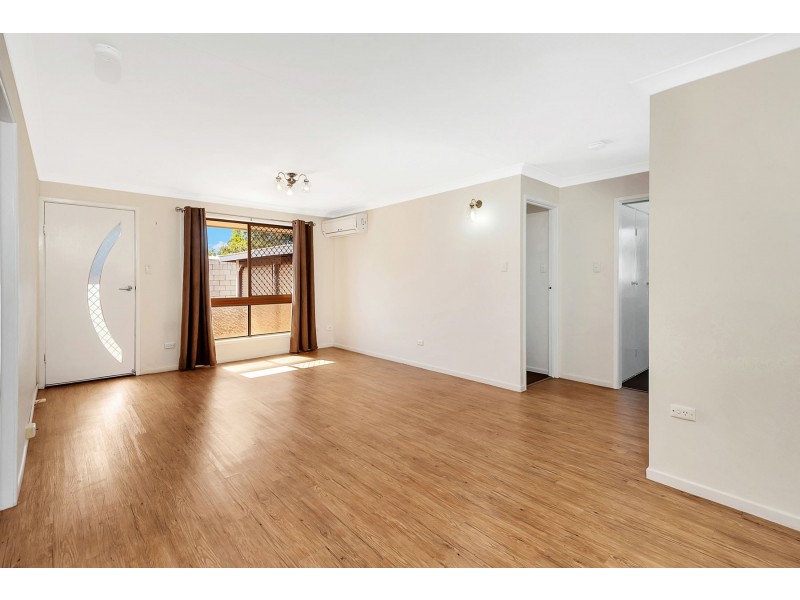 2/208 Tor Street, Rockville QLD 4350