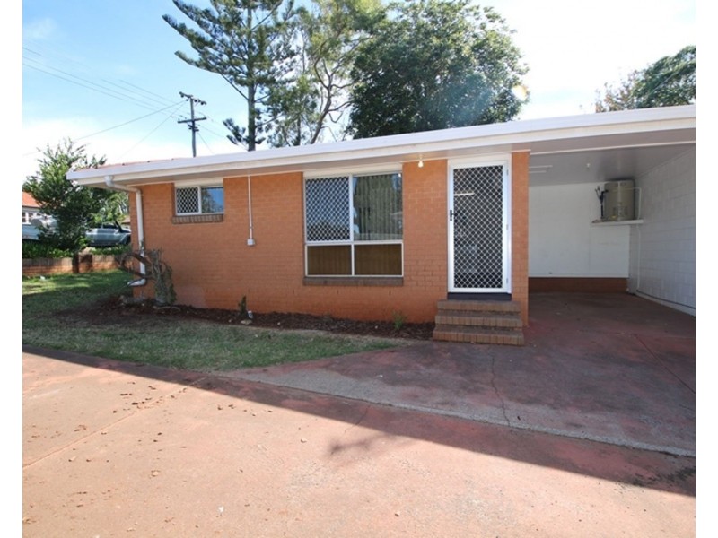 1/25 Garde Street, Centenary Heights QLD 4350