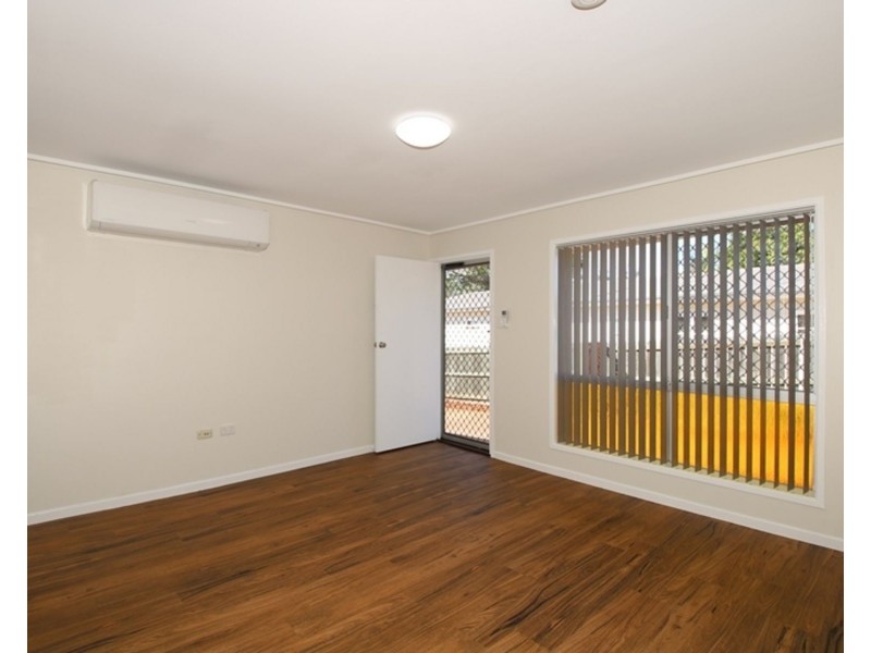 1/25 Garde Street, Centenary Heights QLD 4350