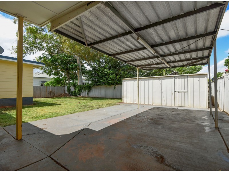 2 McCarthy Street, Newtown QLD 4350