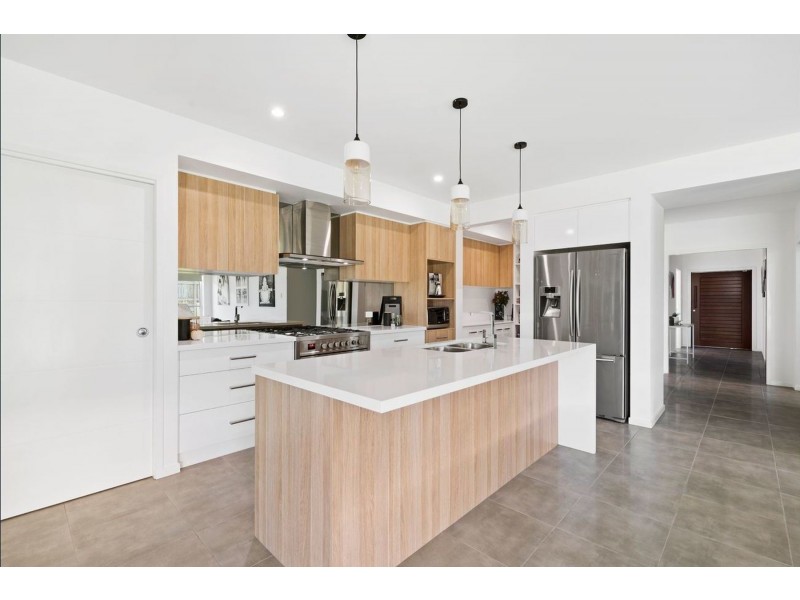 43 Sportsman Drive, Kleinton QLD 4352