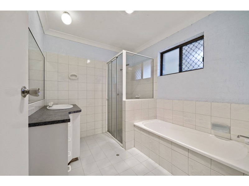 7 Vera Drive, Top Camp QLD 4350
