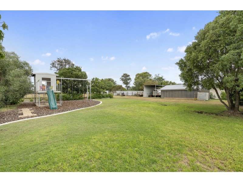 115 Main Street, Westbrook QLD 4350