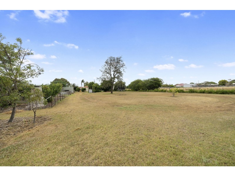 115 Main Street, Westbrook QLD 4350