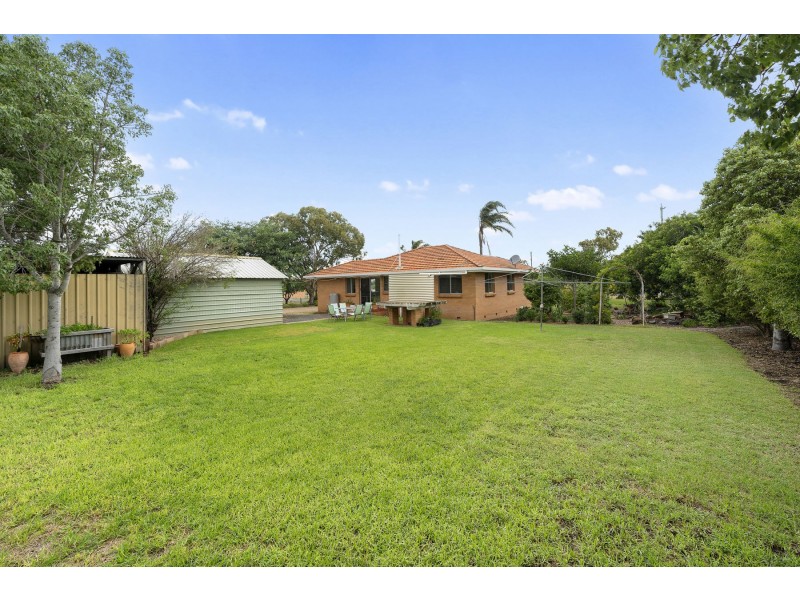 115 Main Street, Westbrook QLD 4350