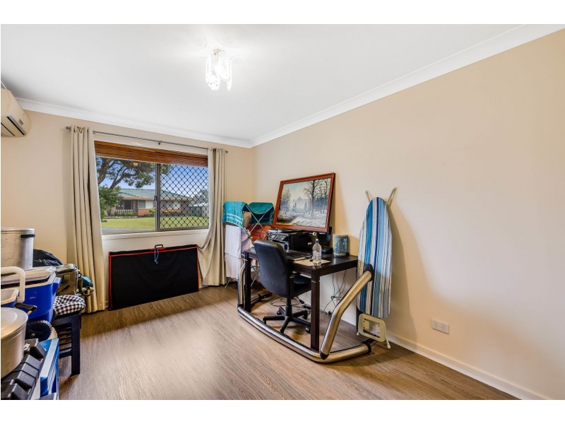 4 Schultz Street, Kearneys Spring QLD 4350