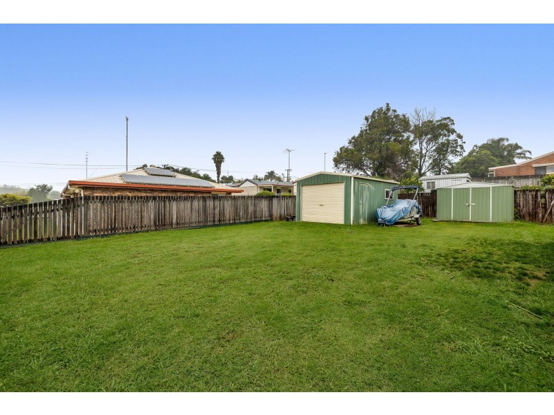 4 Schultz Street, Kearneys Spring QLD 4350