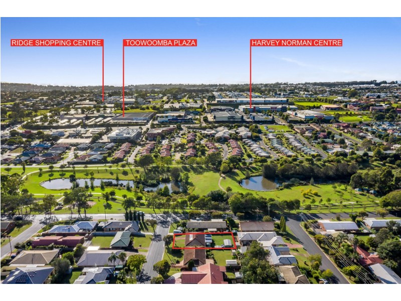 4 Schultz Street, Kearneys Spring QLD 4350