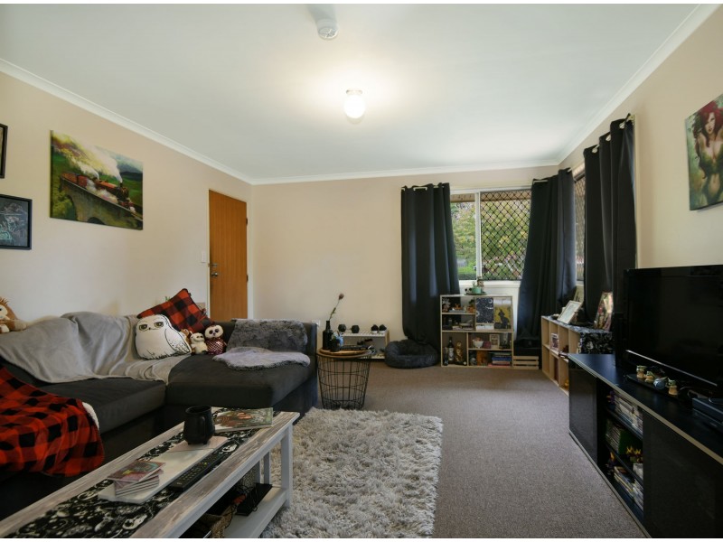 68 Wine Drive, Wilsonton Heights QLD 4350