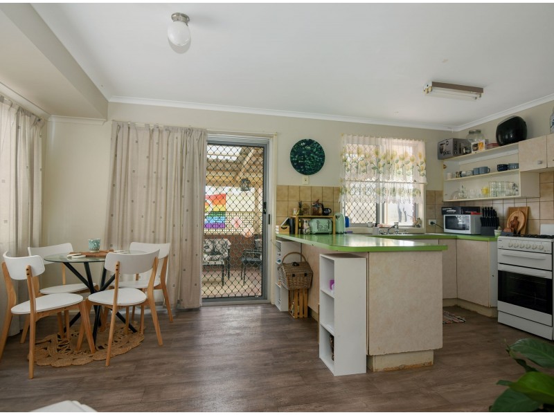 68 Wine Drive, Wilsonton Heights QLD 4350