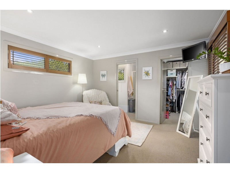 181 Alderley Street, Centenary Heights QLD 4350