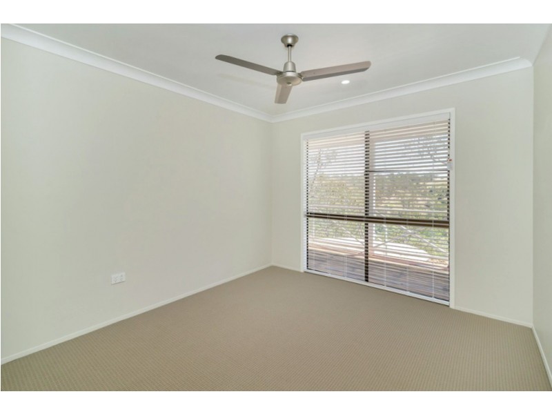 14 Vayro Road, Blue Mountain Heights QLD 4350
