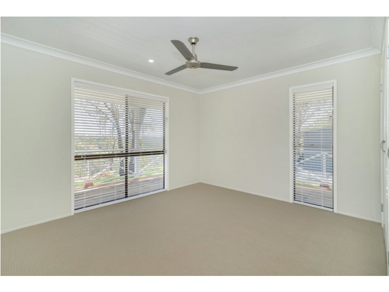 14 Vayro Road, Blue Mountain Heights QLD 4350